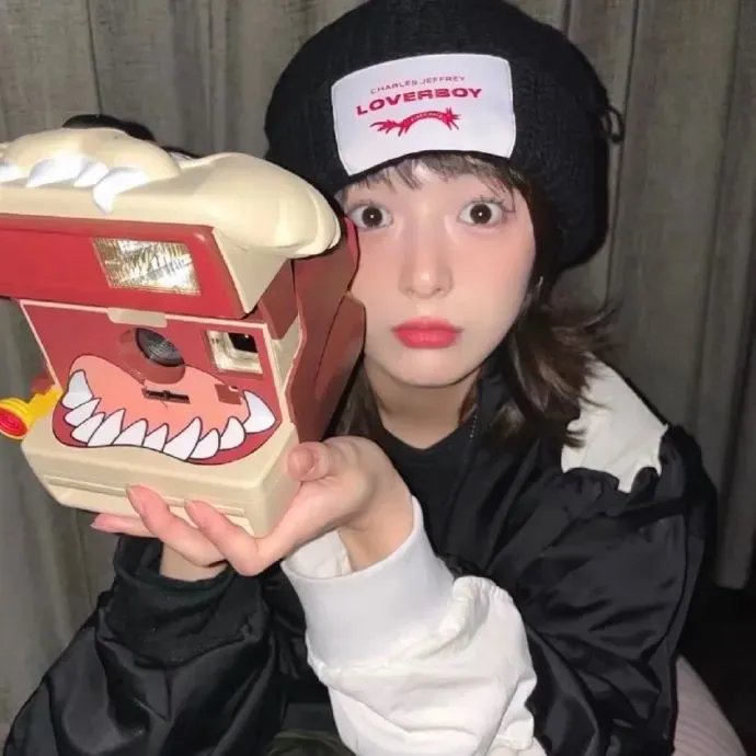 残宵留得梦依稀